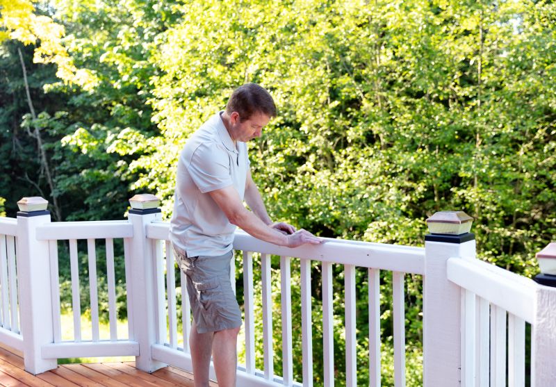Railing Refinishing Cost — Cost of Railing Refinishing